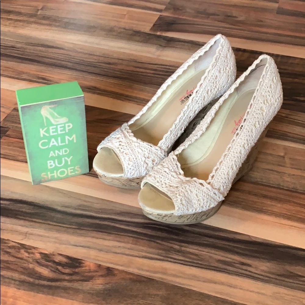 American Rag sandals